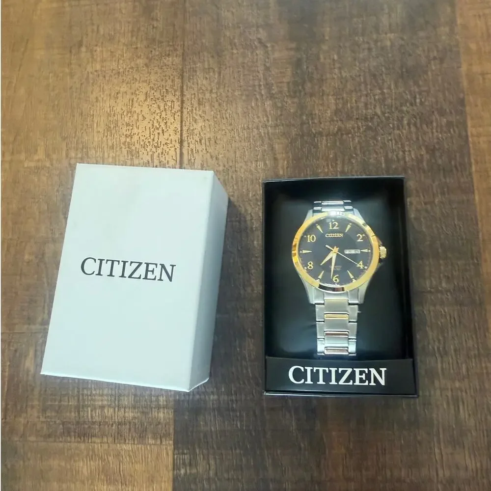 Citizen Men's Quartz Two Tone Black Dial Day Date Watch